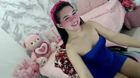 Thea online show from March 8, 8:02 pm