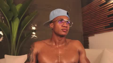 logan_varela online show from February 27, 3:08 am