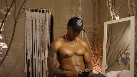 logan_varela online show from September 12, 5:04 pm