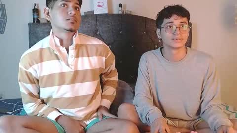 logan_willyams_ online show from October 11, 4:17 am