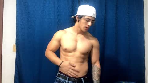 Snapshot of logan_x3 chatting on January 13, 3:12 am Logan online show from January 13, 3:12 am
