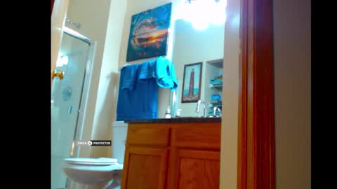 Loganhuge online show from January 19, 5:50 am