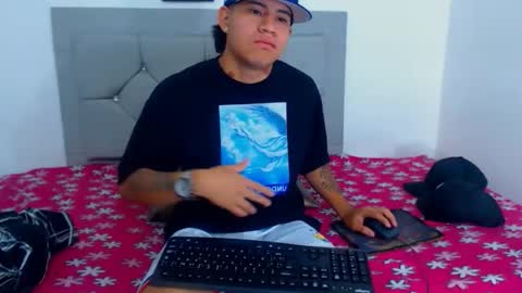 logannthh online show from March 7, 8:36 am