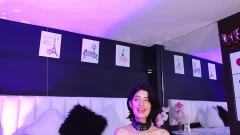 Snapshot of lola_creamy chatting on March 5, 4:46 pm Lola online show from March 5, 4:46 pm