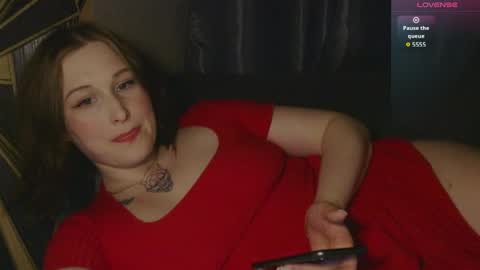 Lola online show from April 18, 7:07 pm