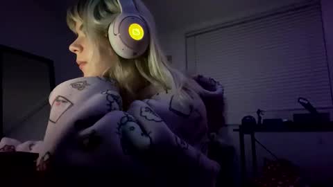 Snapshot of lolalixx6969 chatting on March 2, 1:38 pm Lola Lixx online show from March 2, 1:38 pm