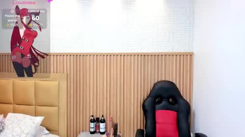 LOLA online show from January 14, 3:36 am