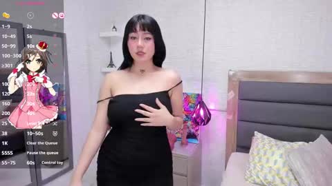 Snapshot of lolamaxi chatting on September 26, 3:25 am LOLA online show from September 26, 3:25 am
