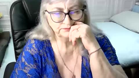 LolkaAlyss online show from March 21, 6:56 pm