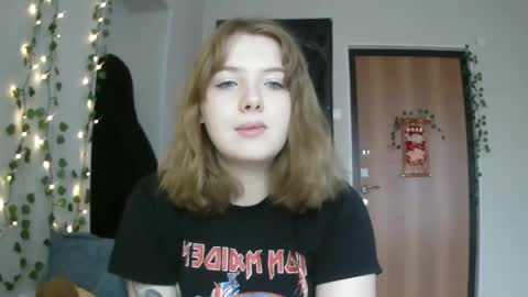 Lilly online show from March 1, 2:02 pm