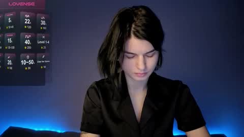 Elly online show from December 14, 8:26 pm