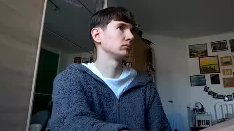 Lonely online show from February 3, 12:42 pm