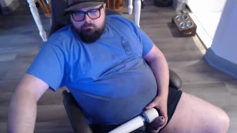 lonewolfgarage online show from April 1, 11:23 pm