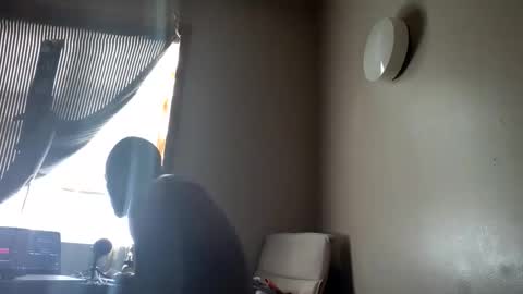 Victor Longwood online show from February 6, 8:11 pm