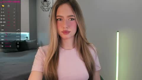 Eva online show from May 5, 4:13 pm