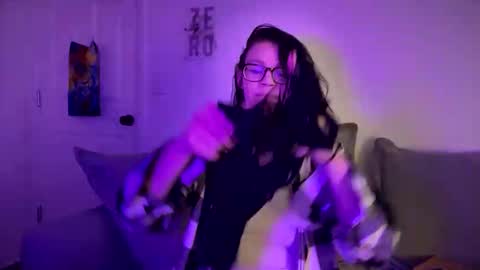 longstorywhore online show from October 23, 7:37 pm