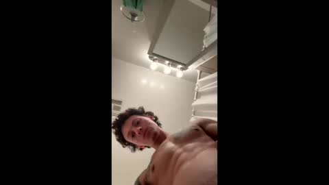 lonnienavarrete online show from January 17, 4:11 am