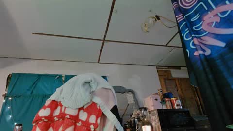 Londoncashmere69  online show from February 23, 10:20 pm