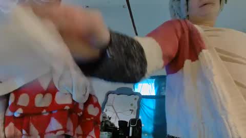 Londoncashmere69  online show from February 28, 3:59 pm