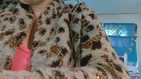 Londoncashmere69  online show from February 2, 4:11 pm