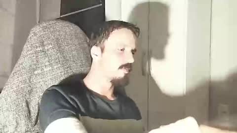 Lucas online show from November 29, 10:50 pm