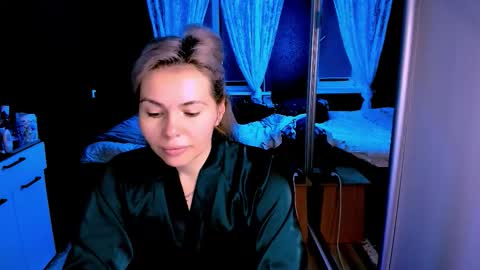 Lora online show from November 20, 2:43 am