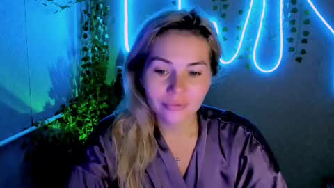 Snapshot of loraboyar chatting on September 23, 2:38 am Lora online show from September 23, 2:38 am