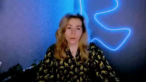 Lora online show from February 2, 3:04 am