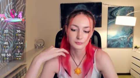 Snapshot of loradimmick chatting on October 2, 11:20 am Lora online show from October 2, 11:20 am