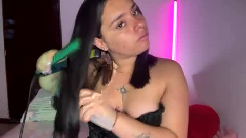 lorem_adams online show from July 2, 11:59 am