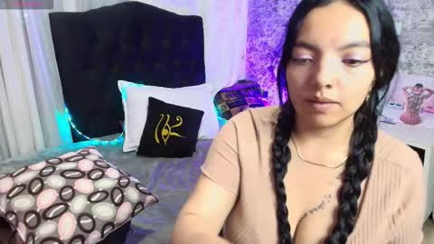 Loren online show from March 18, 9:53 pm