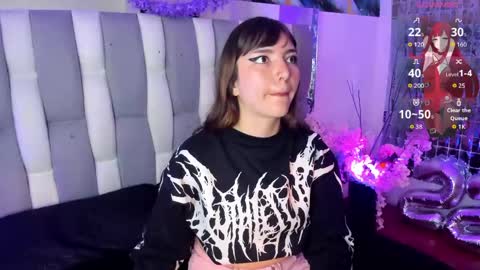 Loren   online show from June 9, 12:27 pm