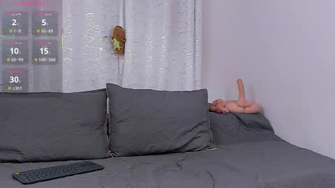 Lori Evans online show from March 27, 8:26 am