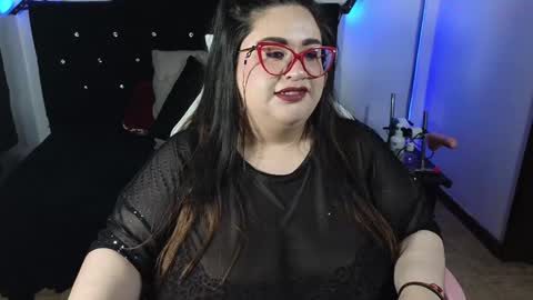 loriscohen3 online show from January 21, 8:43 pm