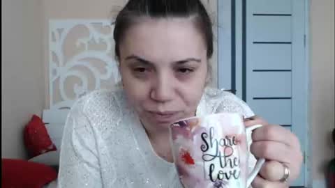 Snapshot of lorragrey chatting on February 13, 7:35 am LorraGrey online show from February 13, 7:35 am