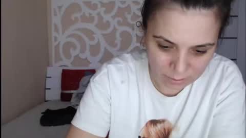 Snapshot of lorragrey chatting on February 1, 12:47 pm LorraGrey online show from February 1, 12:47 pm