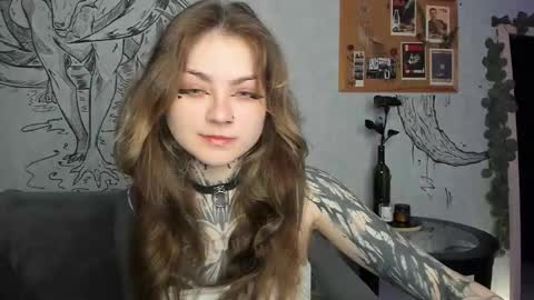 lostallice online show from December 14, 3:24 am