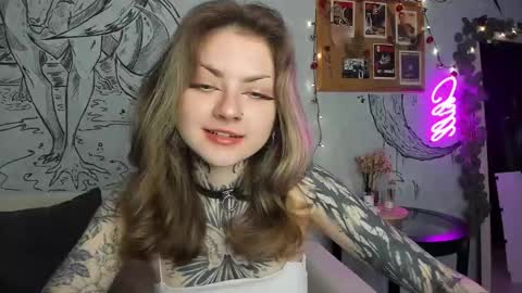 lostallice online show from December 6, 4:52 am