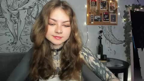 lostallice online show from October 3, 3:15 am