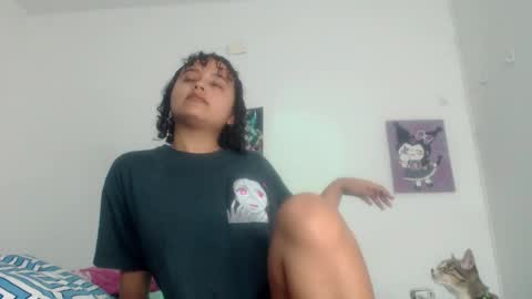 Snapshot of lou_cuteee chatting on February 25, 3:09 am lou_cuteee online show from February 25, 3:09 am