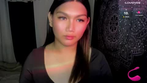 Sweet   online show from February 3, 6:40 am