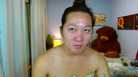 Snapshot of louie_sexy chatting on October 14, 11:35 am Cathy online show from October 14, 11:35 am