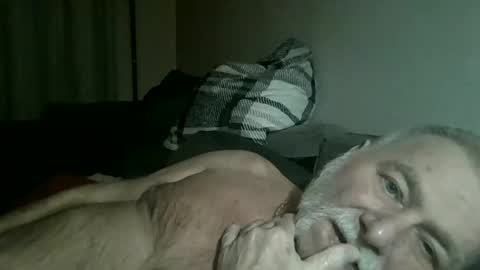 louis_chokdee online show from February 8, 6:33 pm