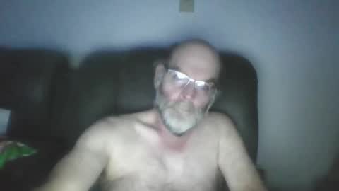 louism13 online show from February 2, 5:26 am