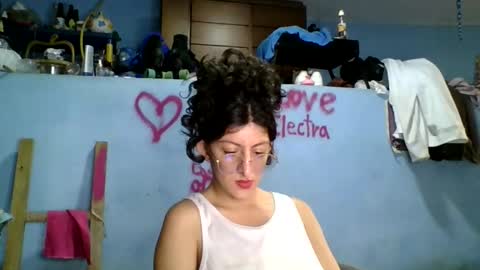 love_electra online show from October 4, 3:43 pm