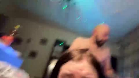 Snapshot of love_enjoy chatting on October 22, 8:32 pm love_enjoy online show from October 22, 8:32 pm
