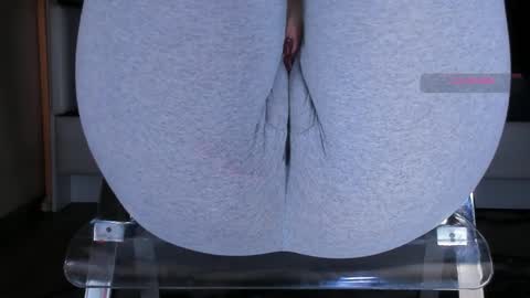 Kira online show from April 1, 1:41 pm