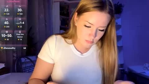 Snapshot of love_haven chatting on October 3, 6:27 pm Megan online show from October 3, 6:27 pm