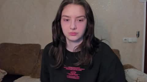 LINA online show from February 18, 9:03 pm