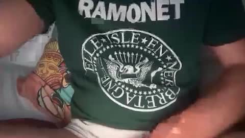 lovecoquin online show from April 6, 6:53 pm